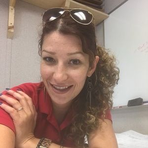 Meet your Posher, Karla